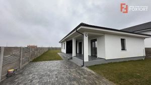 Casa individuala pe parter cu 4 camere, 103 mp, in Mosnita Veche