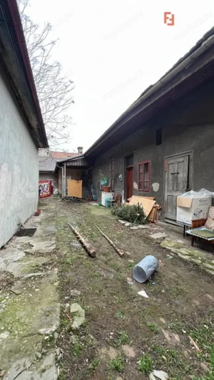 COMISION 0% Casa de vanzare cu 5 apartamente la curte comuna in zona Traian - imagine 17