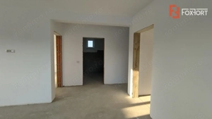 Casa individuala 4 camere, Sanmihaiu Roman - Teren 440 mp - imagine 12