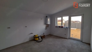 Casa individuala 4 camere, Sanmihaiu Roman - Teren 440 mp - imagine 7