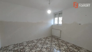 Apartament 2 camere, demisol - Zona Central - imagine 2