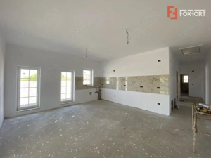 Duplex cu 3 camere si teren de 350 mp, zona linistita - Remetea Mare - imagine 4