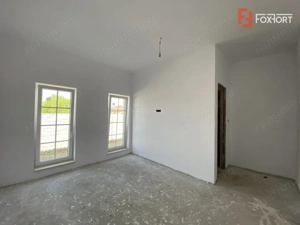 Duplex cu 3 camere si teren de 350 mp, zona linistita - Remetea Mare - imagine 6