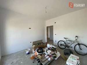 Duplex cu 3 camere si teren de 350 mp, zona linistita - Remetea Mare - imagine 9