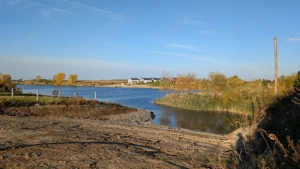 Parcela de teren la Lac Apa