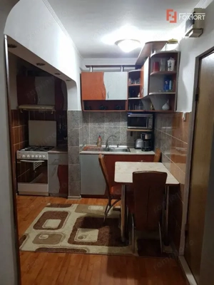 Apartament cu 2 camere decomandat - zona Iosefin - imagine 2