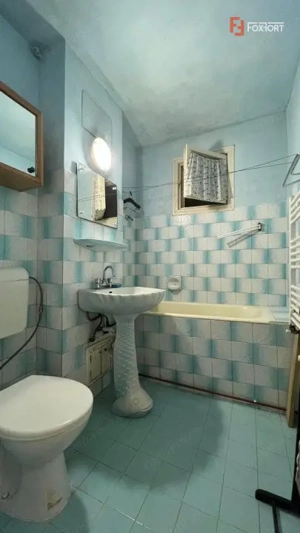 Apartament 2 camere de vanzare, zona Dambovita - imagine 6