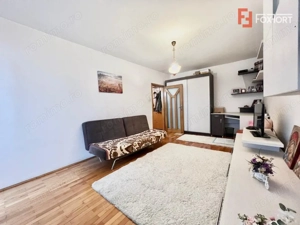 Apartament cu 3 camere, etaj 5 de vanzare, zona Lunei - imagine 12