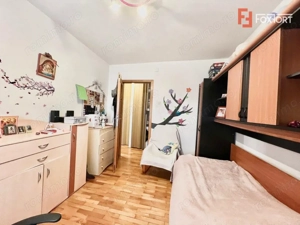 Apartament cu 3 camere, etaj 5 de vanzare, zona Lunei - imagine 16