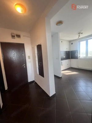 Apartament cu 3 camere decomandat, zona Girocului