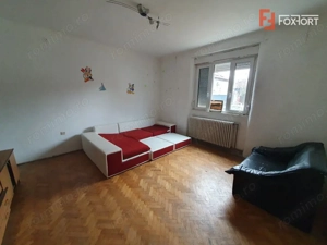 Casa individuala cu 6 camere, garaj si teren de 500 mp - zona Sagului - imagine 2