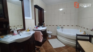 Casa individuala de vanzare, zona Mircea cel Batran - Garaj si pivnita - imagine 10