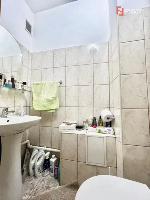 Apartament cu 3 camere, etaj 5 de vanzare, zona Lunei - imagine 9