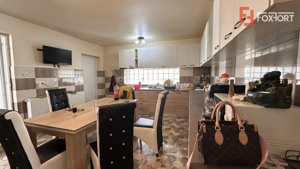 Casa individuala 8 camere, 400 mp, in Mosnita Noua vatra satului - imagine 4