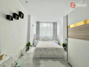 Apartament cu 3 camere, etaj 4 de vanzare, zona Spitalul Judetean - imagine 4