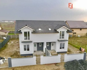 Duplex Mosnita, 4 camere, 2 bai - Toate utilitatile