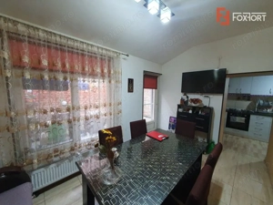 Apartament cu 2 camere decomandat, cladire istorica - Sinaia - imagine 14