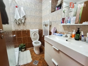 Casa individuala cu 8 camere si teren de 832 mp de vanzare, zona Girocului - imagine 13
