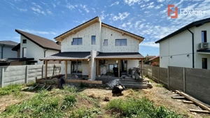 Duplex de vanzare cu 3 camere si toate utilitatile - Sanandrei