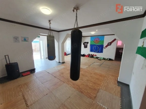 Spatiu comercial cu 4 incaperi de vanzare in Denta, zona Central - imagine 16