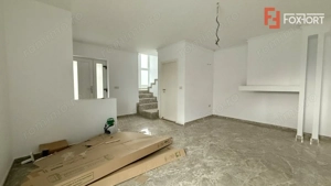 Duplex cu 3 camere si teren de 250 mp, zona Giarmata - imagine 3