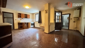 COMISION 0% Spatiu de birouri, centrala proprie si curte - imagine 2