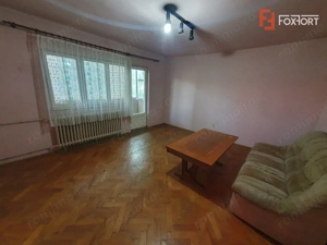 Apartament cu 3 camere decomandat, vedere pe 2 parti, zona Dambovita