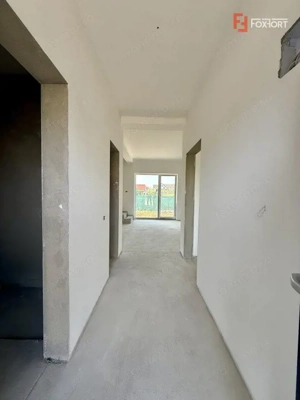 Triplex cu 4 camere, 115 mp, 3 bai - Zona Sacalaz - imagine 18