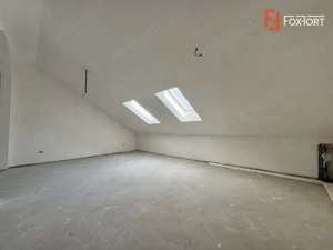 Triplex cu 4 camere, 115 mp, 3 bai - Zona Sacalaz - imagine 10