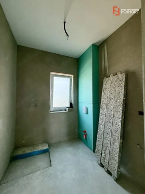 Triplex cu 4 camere, 115 mp, 3 bai - Zona Sacalaz - imagine 11