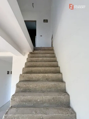 Triplex cu 4 camere, 115 mp, 3 bai - Zona Sacalaz - imagine 16