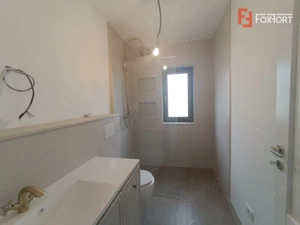 Casa individuala cu 4 camere de vanzare in Mosnita Noua  - imagine 12