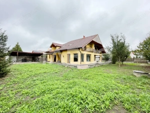 De vanzare casa individuala cu teren de 1012 mp situata Gheorgheni