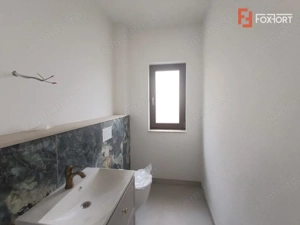 Casa individuala cu 4 camere de vanzare in Mosnita Noua  - imagine 9