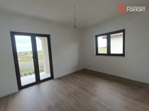 Casa individuala cu 4 camere de vanzare in Mosnita Noua  - imagine 16