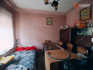 COMISION 0% Casa cu 4 apartamente la curte comuna cu teren total 748 mp - imagine 8