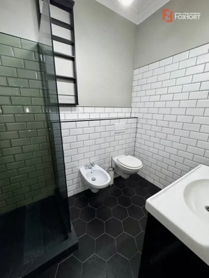 Apartament deosebit, 3 camere, zona Central – Bld. C.D. Loga - imagine 5