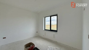 Duplex cu 6 camere, parter - 72 mp, zona Sacalaz - imagine 18