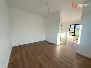 Duplex cu 5 camere si 304 mp teren, de vanzare in Dumbravita - imagine 19