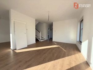 Duplex cu 5 camere si 304 mp teren, de vanzare in Dumbravita - imagine 3