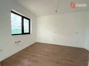 Duplex cu 5 camere si 304 mp teren, de vanzare in Dumbravita - imagine 2