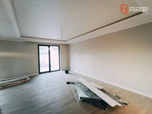 Duplex de vanzare cu 5 camere si teren de 270 mp - Mosnita Noua  - imagine 2