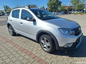 Dacia Sandero Stepway an2017 luna12, 1.5Dci, automată , 36000km, 9000euro  - imagine 2
