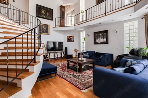 Timisoara - Girocului Vila 12 Camere 4 Bai | 497mp Utili 1373mp Teren