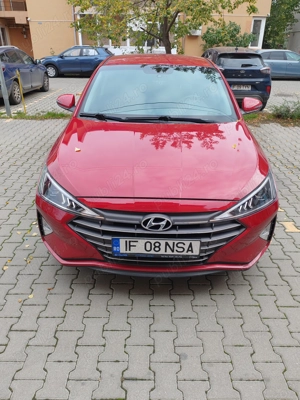 Vând Hyundai Elentra