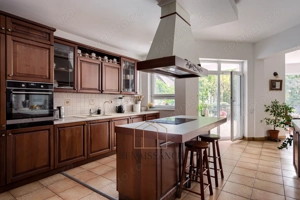 Timisoara - Girocului Vila 12 Camere 4 Bai | 497mp Utili 1373mp Teren - imagine 11