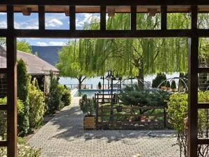 Pensiune Mont Blanc Eselnita Clisura Dunarii Comision 0 - imagine 3