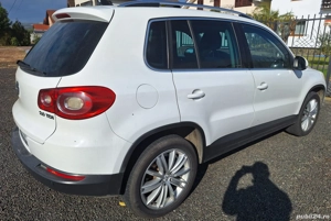 De vânzare WV Tiguan, 4x4,stare bună cu istoric de reparații și întreținere.  - imagine 4