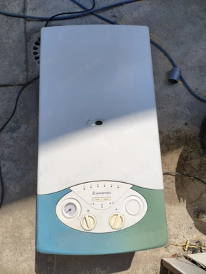 Dezmembrez Centrala Termica Ariston Matis 24 FF Pe Piese