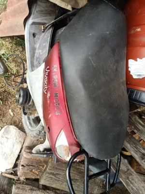 Dezmembrez scuter Peugeot vivasity  - imagine 3 Dezmembrez scuter Peugeot vivasity  - imagine 3